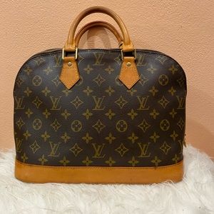 Louis Vuitton Alma PM